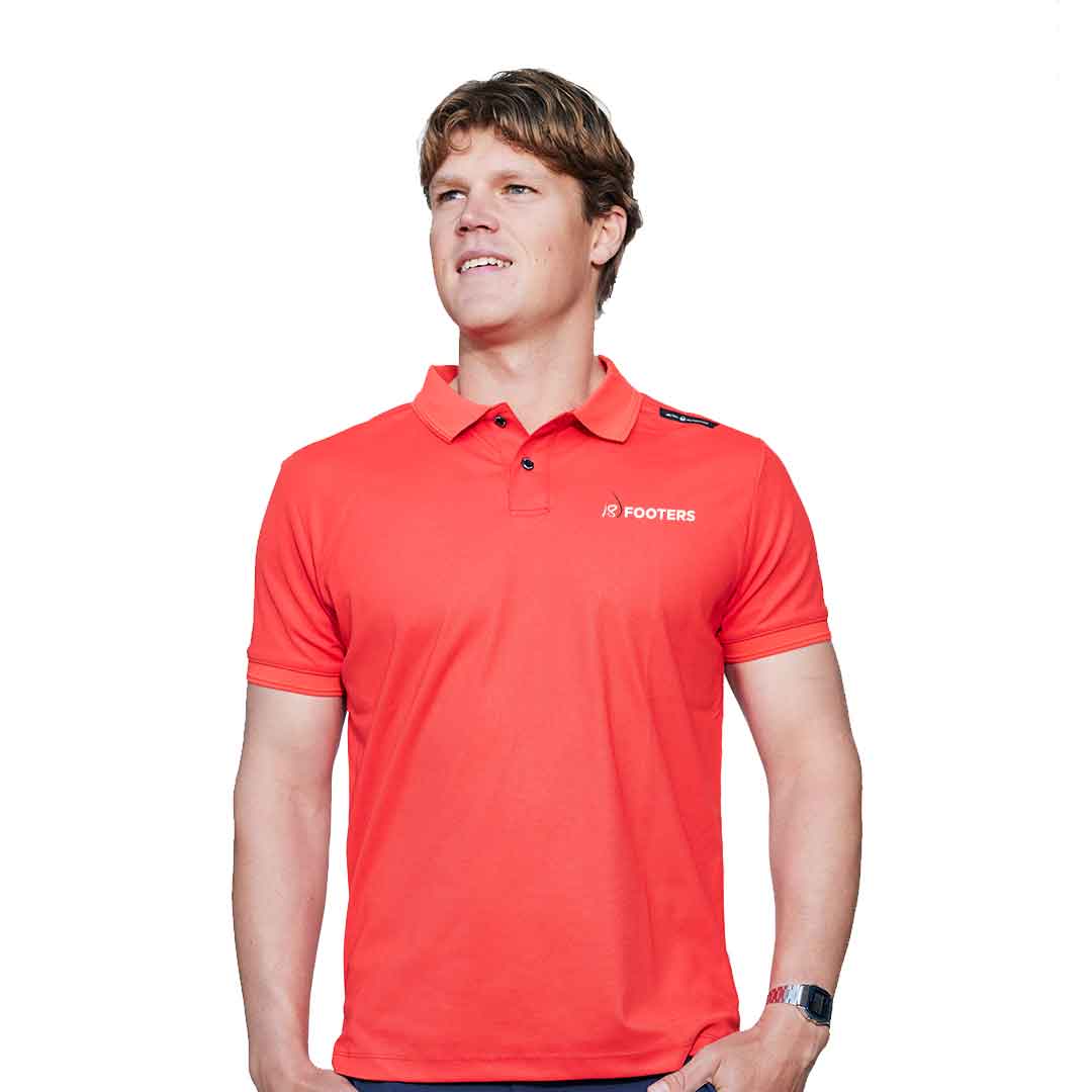 18 FOOTERS Tech Polo - Bright Red